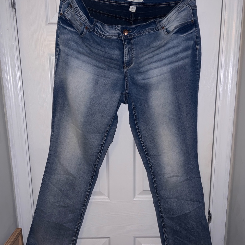 ****USED **** Cato Super Stretchy Flare Jeans size 18
